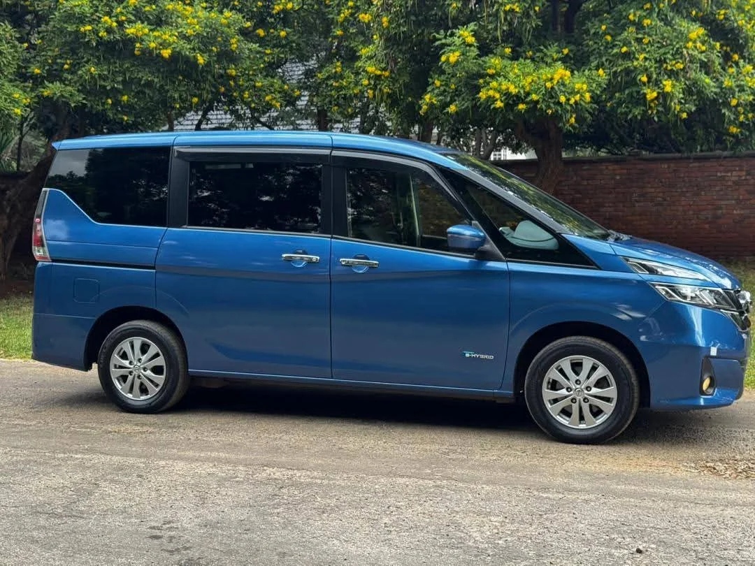 Nissan Serena C26